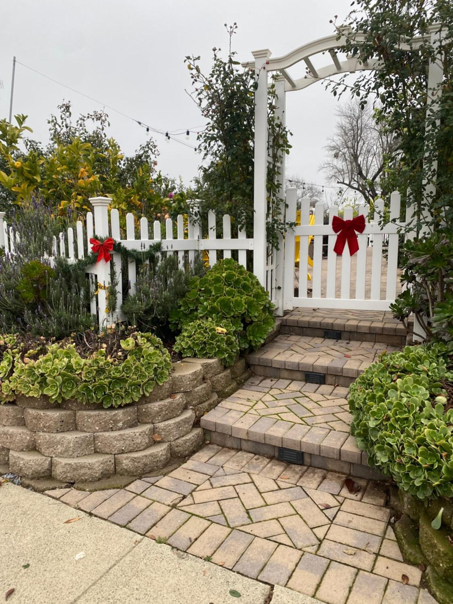 English Rose Garden Cottage Near Roseville, Ca Citrus Heights Εξωτερικό φωτογραφία